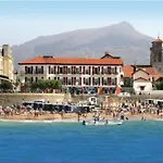 Appartement Au Charme Ancien Face A La Grande Plage De Saint-Jean-De-Luz - Fr-1-4-670