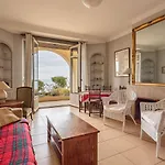 Appartement Au Charme Ancien Face A La Grande Plage De Saint-Jean-De-Luz - Fr-1-4-670